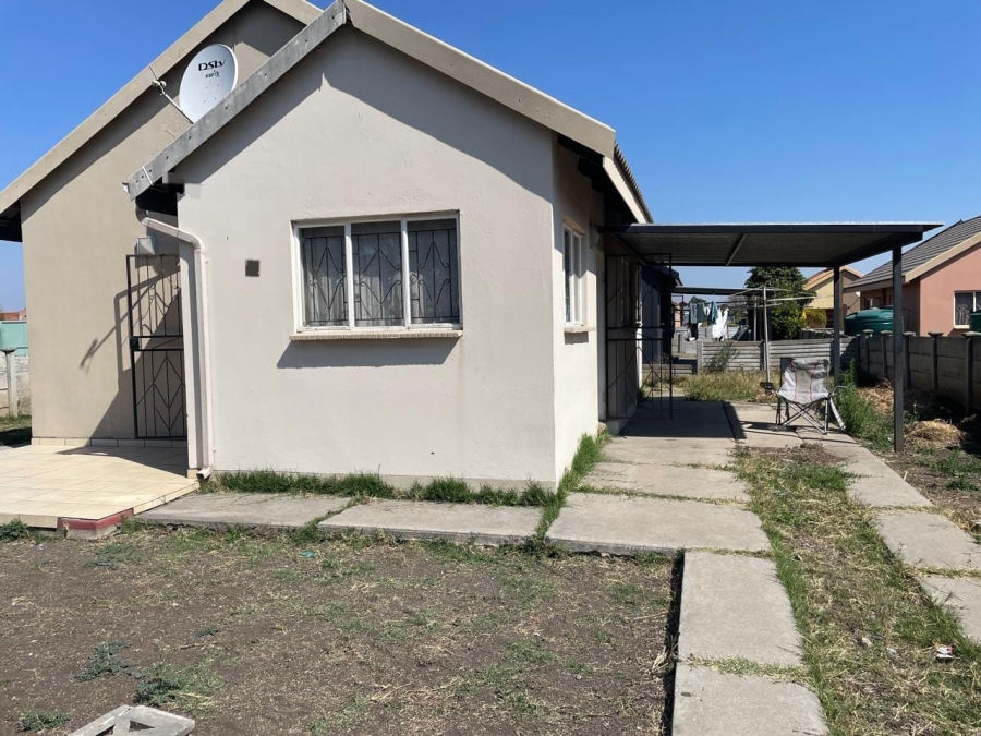 3 Bedroom Property for Sale in Freedom Park North West